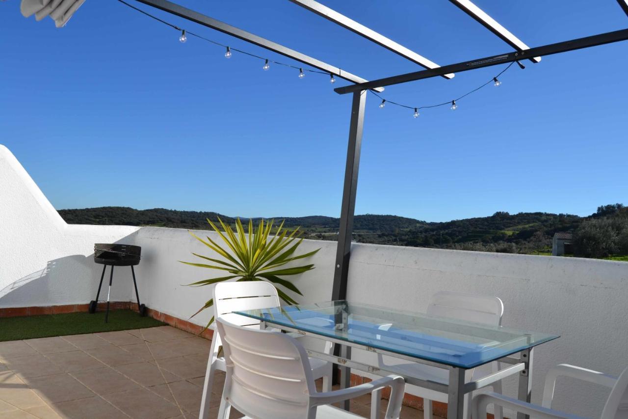 La Martela De Segura Apartamento Rural Piscina Segura de Leon Ngoại thất bức ảnh