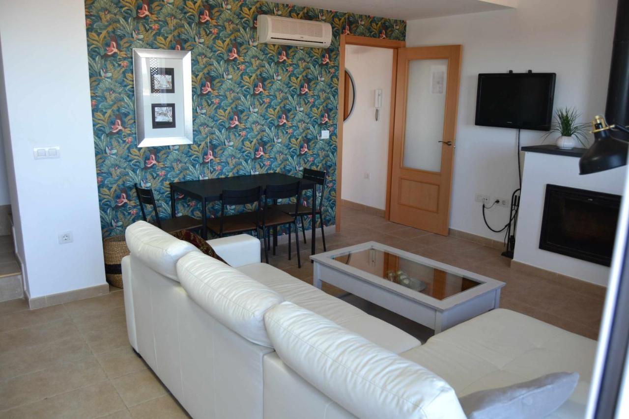 La Martela De Segura Apartamento Rural Piscina Segura de Leon Ngoại thất bức ảnh