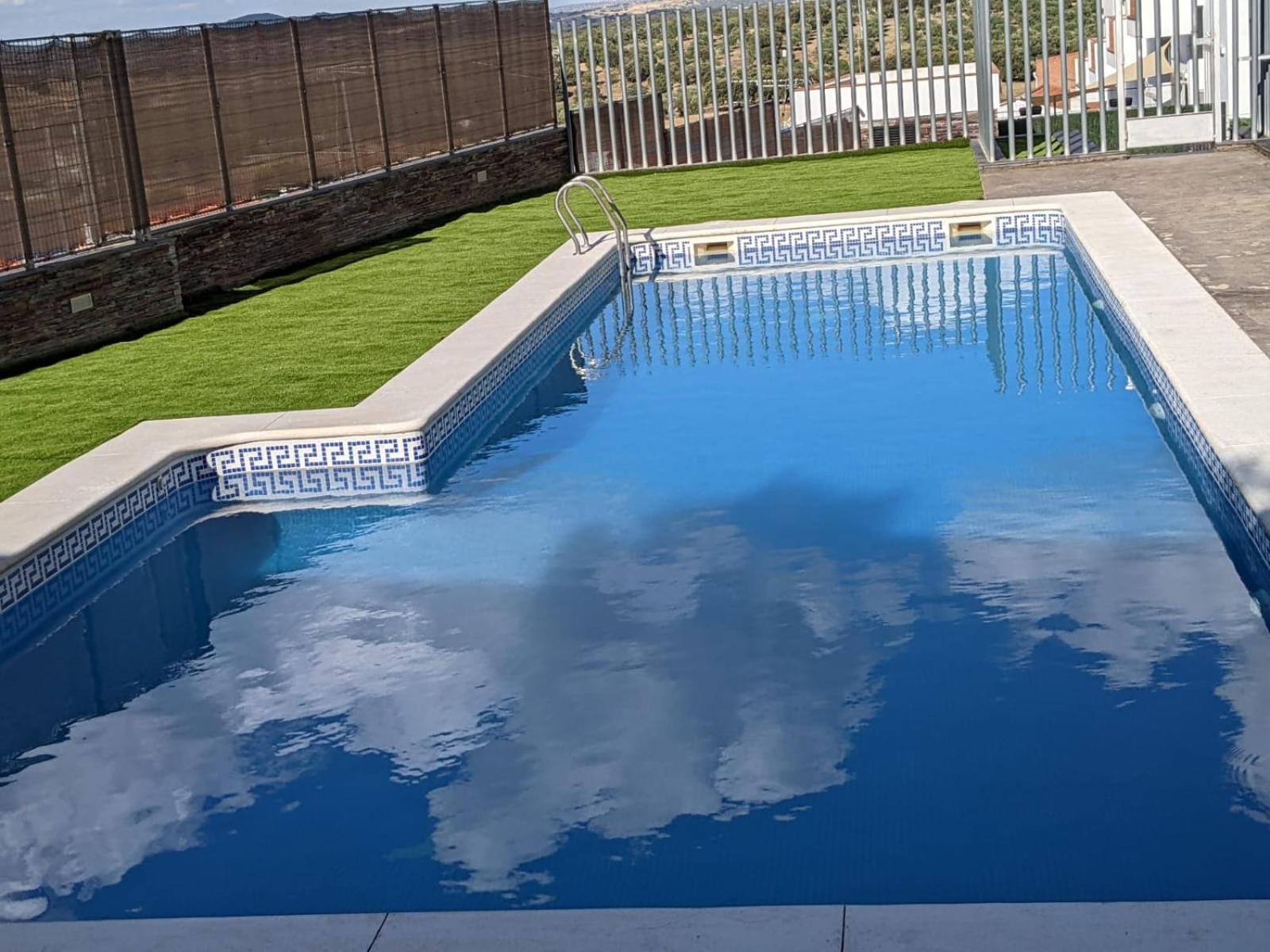 La Martela De Segura Apartamento Rural Piscina Segura de Leon Ngoại thất bức ảnh